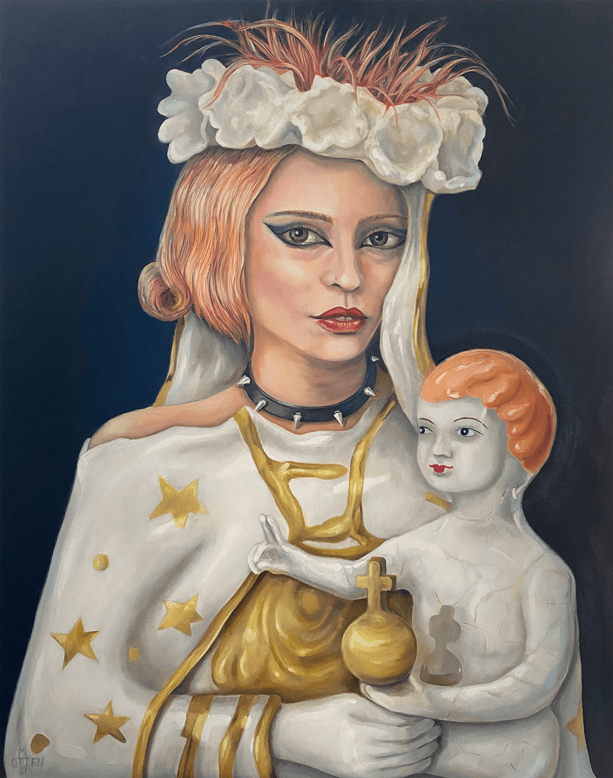 Vrouw met rood haar, Maria, in de huid van een Mariabeeldje van Andenne porselein - Woman with red hair in the skin of a porselain statue from the Belgian Andenne region